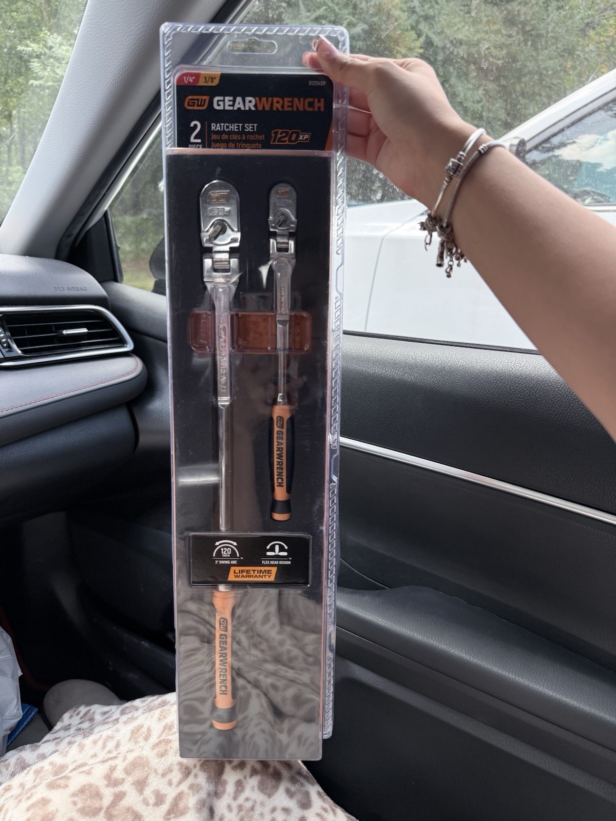 GearWrench 120XP 2-piece ratchet set 1/4″ and 3/8″ drive flex-head ratchets.