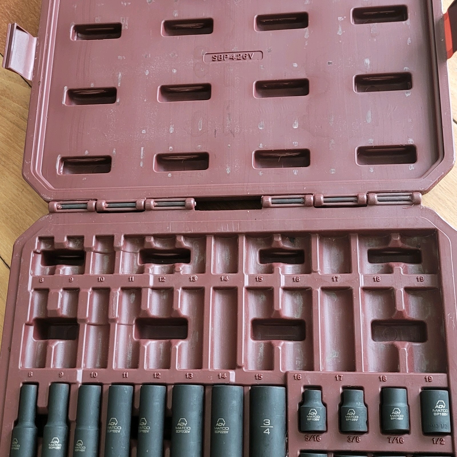 Matco Tools SBP426V 3/8″ Dr 42pc Blowmold CASE with 16PC SAE ADV Impact Sockets