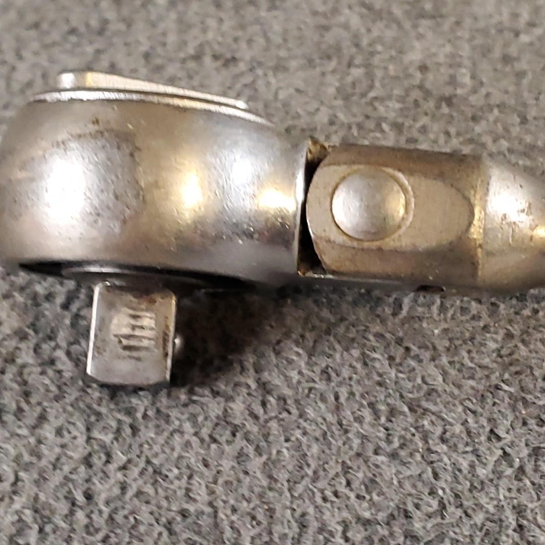 Champion CT-405 Plug-Master 3/8 Drive Flex Head Ratchet
