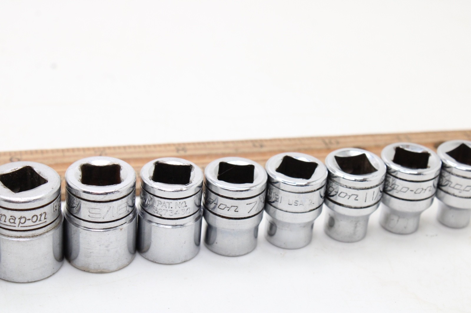 Snap-on F081 – F281 1/4-7/8″ 3/8″ Drive 12 Point 12 Piece SAE Chrome Set USA