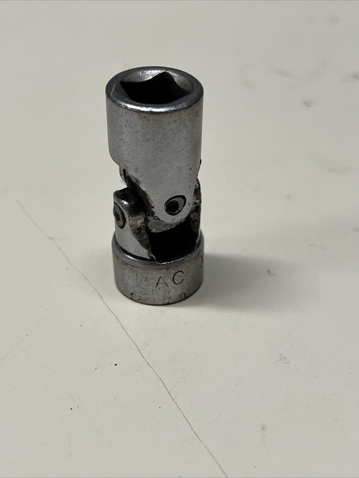 Mac Tools XU186R 9/16” Swivel Universal Socket 3/8” Drive 6 Point USA #7D1