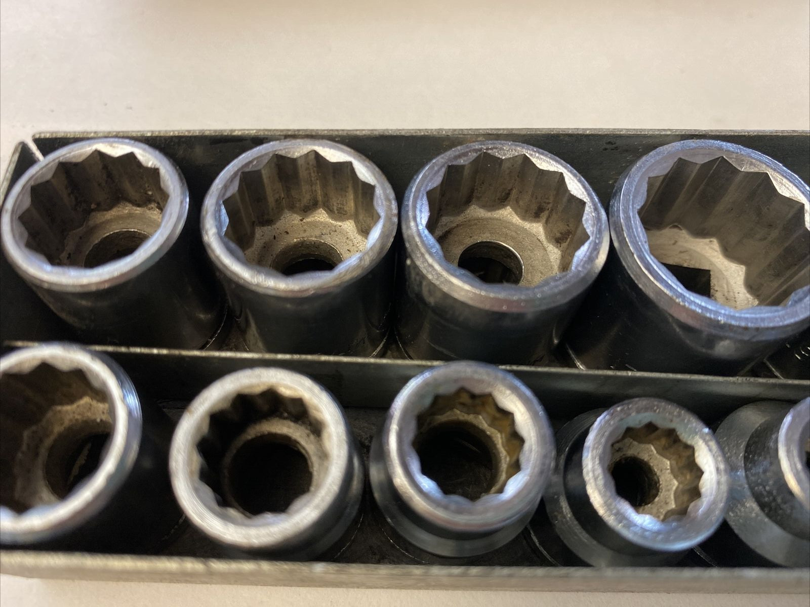Truecraft Tools CM211 3/8” Drive Metric Socket Set Of 11 Medal Case 12 Point VTG