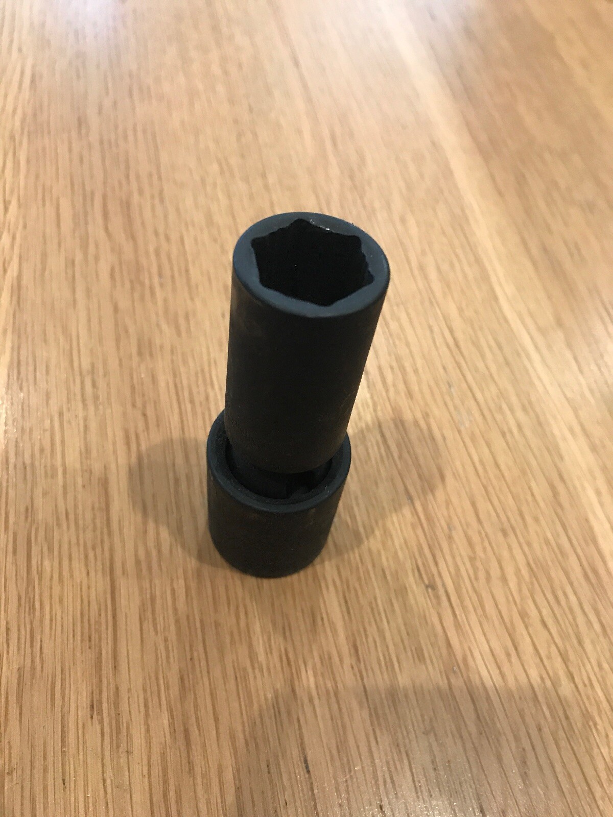 Mac Tools VUPD22G 11/16” 6 Pt Socket Flexible