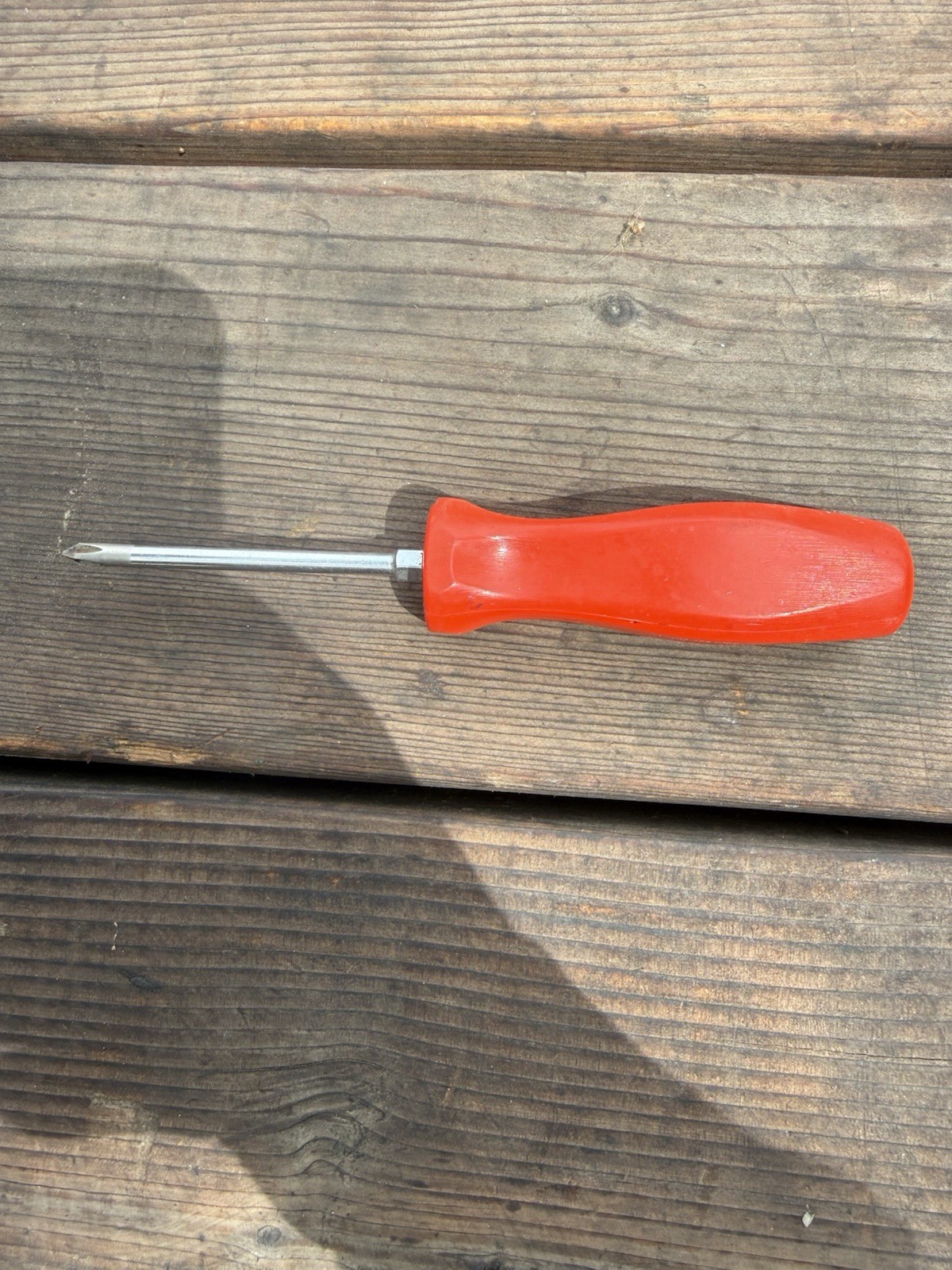 NICE Snap On Tools SDDP31 No. 1 Phillips RED Hard Handle Screwdriver