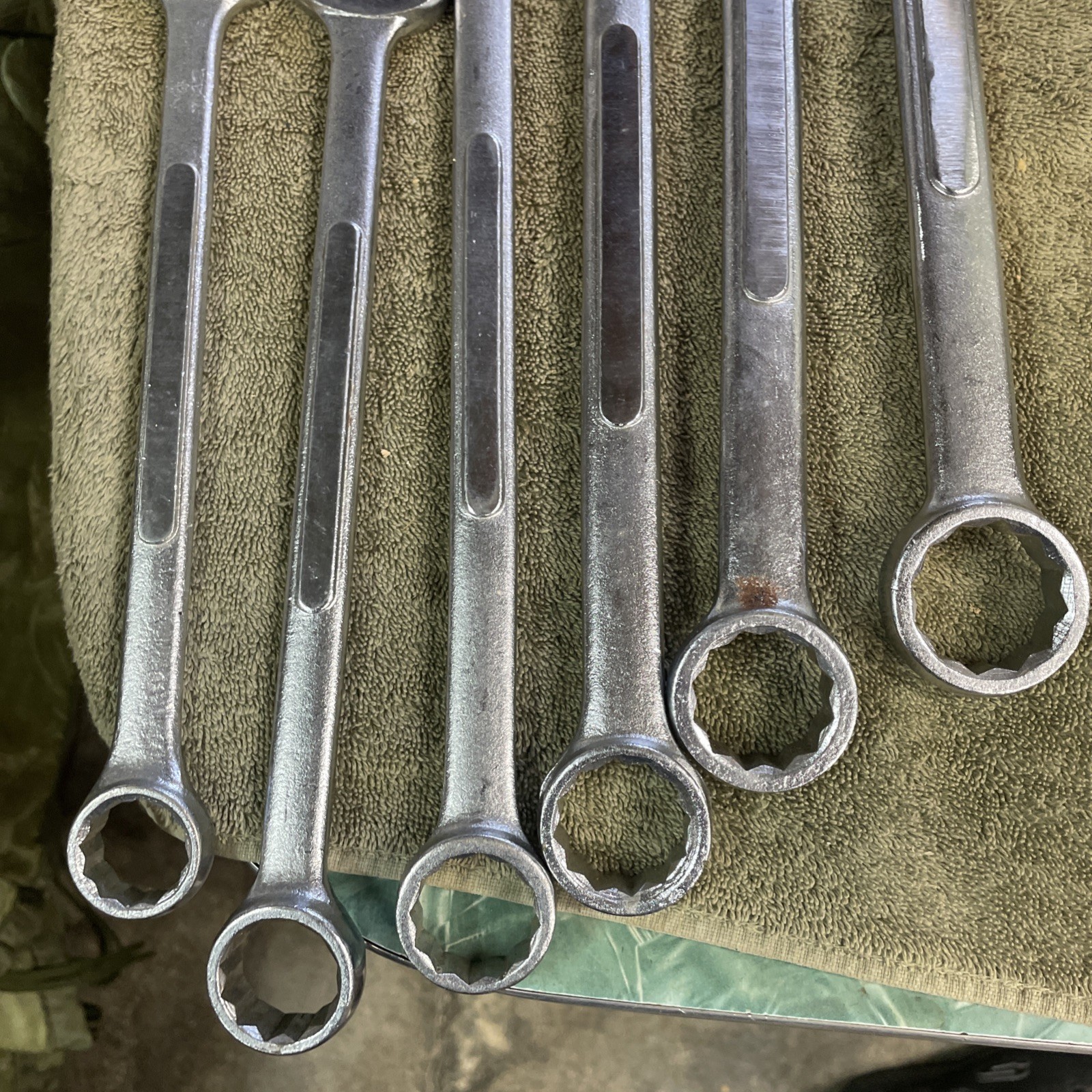 GEDORE Large Combination Wrench Lot. 1 1/14, 1 1/8, 1 1/16, 1, 15/16, And 7/8