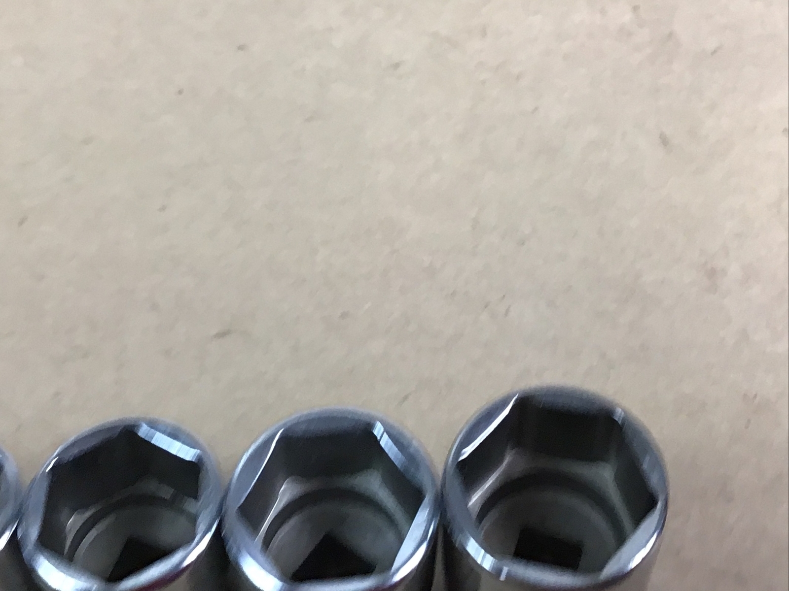 Snap on Tools 1/4 Drive Metric 6 Point Shallow Socket Set 4mm to 16mm 14 Pc TMM