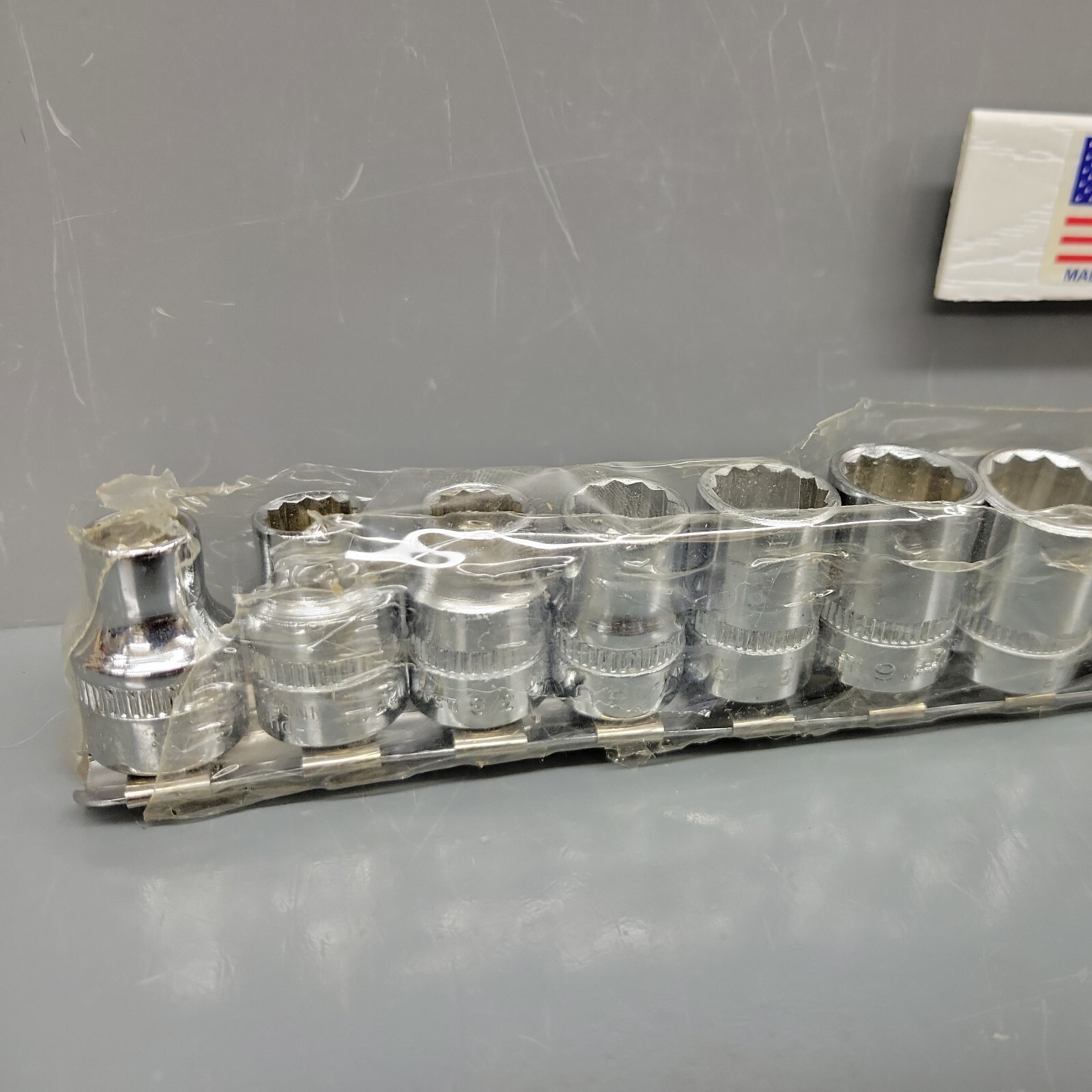 Duro Indestro 13 Piece 3/8″ Drive Socket Set Standard 12 Point 5/16″-1″ NOS USA