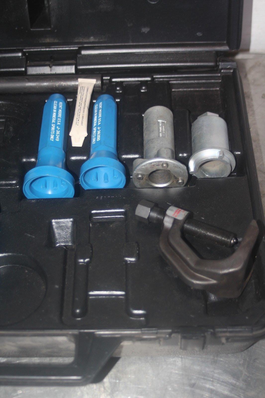 Kent Moore W-Car Special Service Tool Set J 36893-2