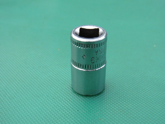 SNAP ON 9MM TMM9 1/4″ DRIVE METRIC 6 PONIT SHALLOW SOCKET 9 MM UNDERLINE LOGO