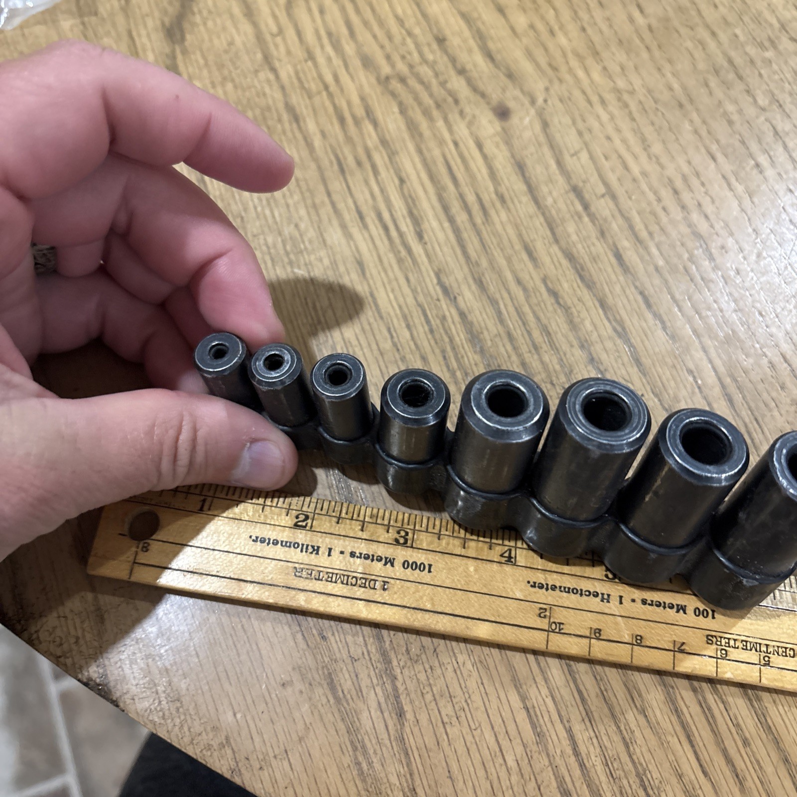 Lisle 70500 8 Piece 1/4″ & 3/8″ Drive Tap Socket Set