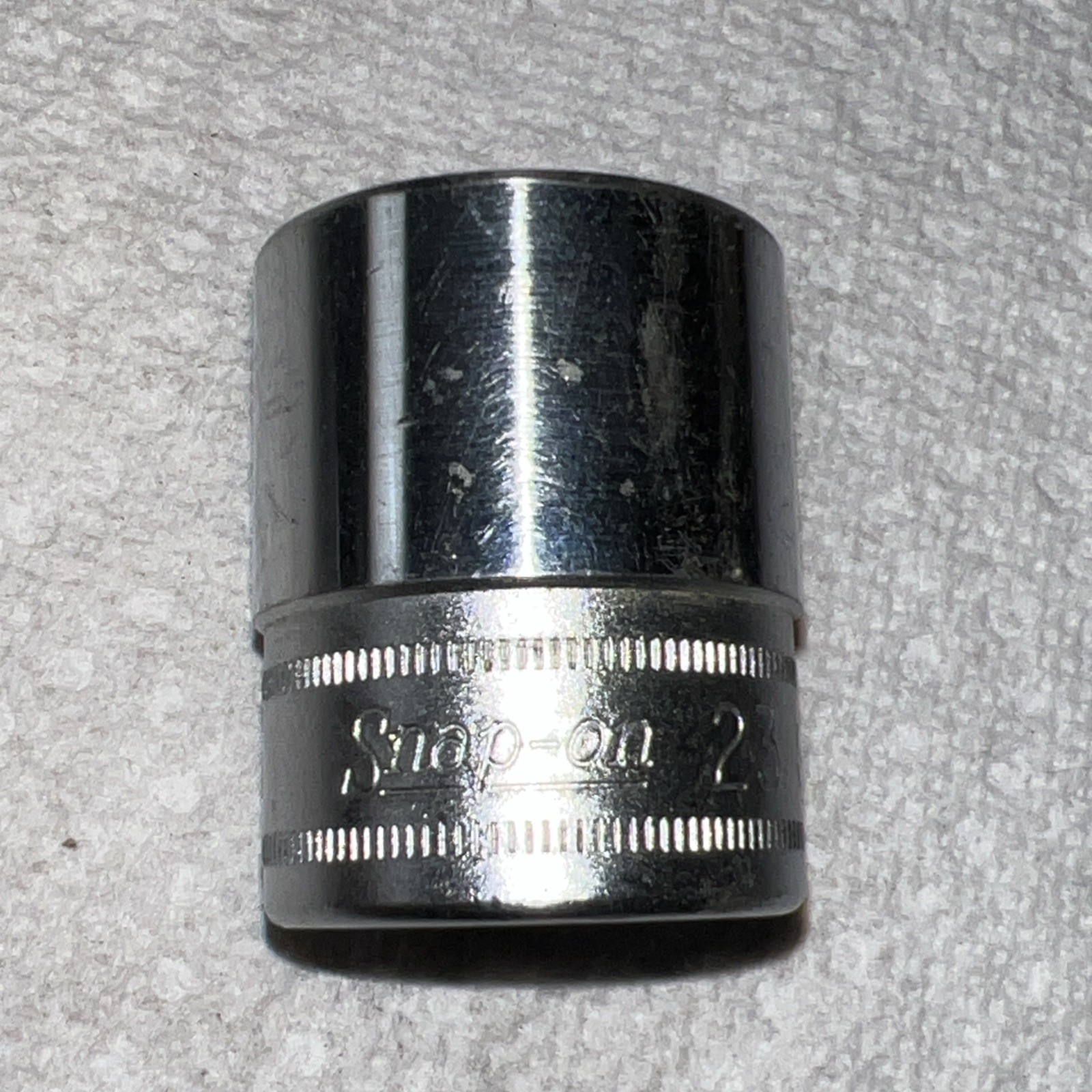 Vintage Snap-on SWM231 1/2″ drive 23mm 12-point chrome socket Made in USA