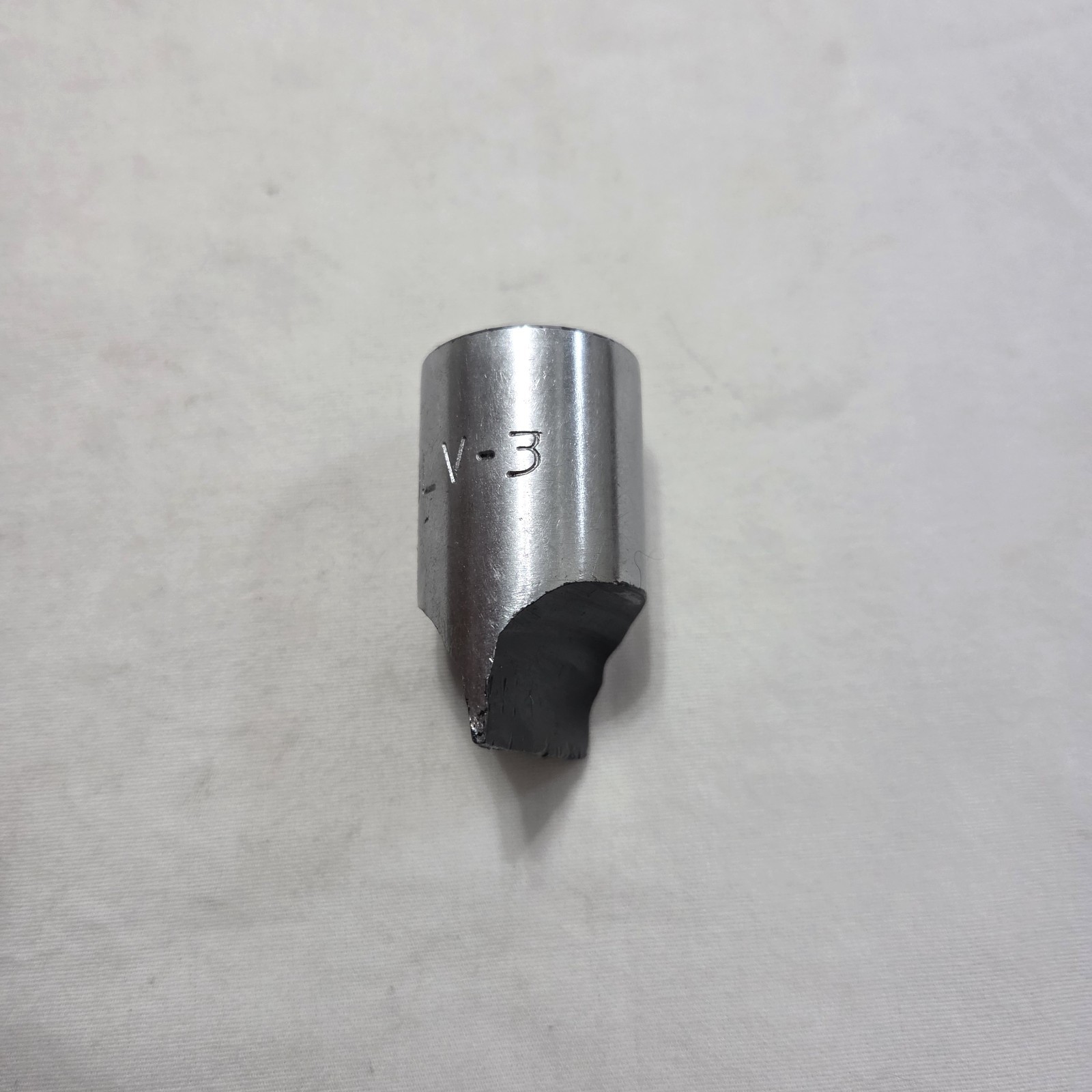 Mac Tools DLV3 1/2″ Drive 15/16″ Drag Link Socket Has Been Grinded – Made in USA