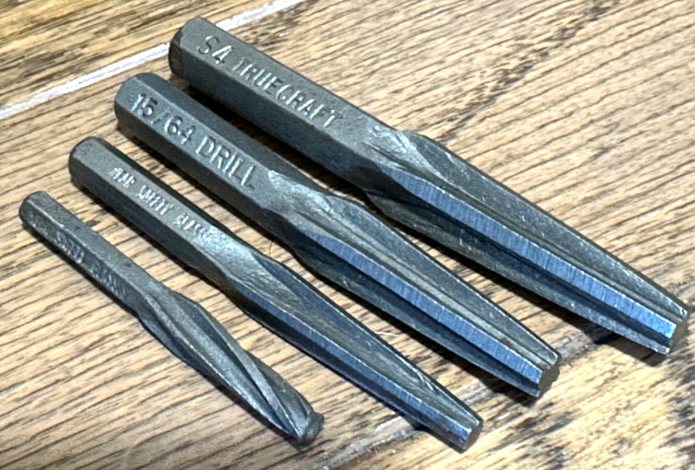 4pc TrueCraft Tools Flute Spline Bit Screw Extractor Set Broken Bolt Lot Pouch