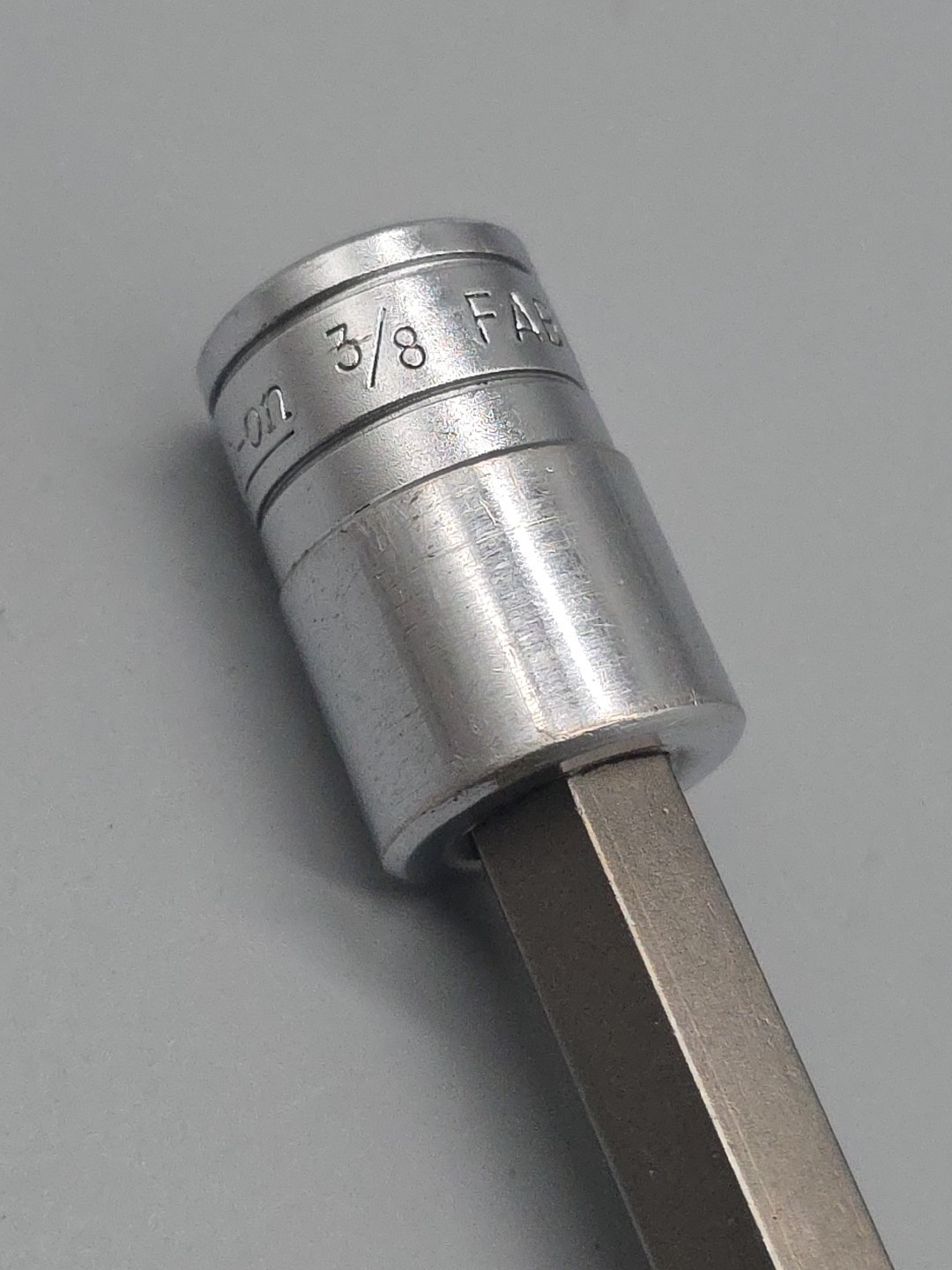 Snap-On Tools 3/8″ Drive SAE 3/8″ Long Ball Hex Socket Driver FABL12 USA