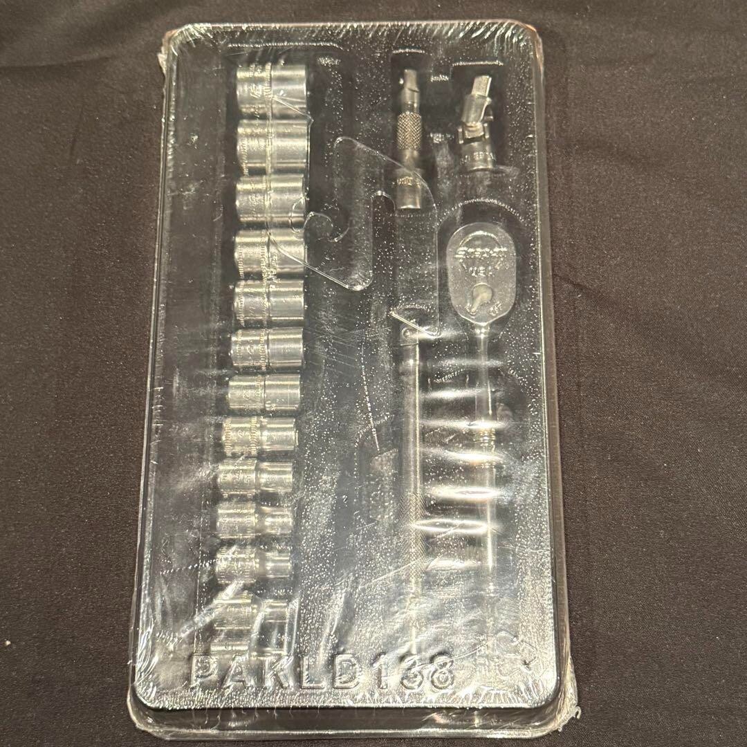 Snap-On 117TMM 17 pc 1/4″ Drive 6-Point Metric Starter Set Unused In Storage