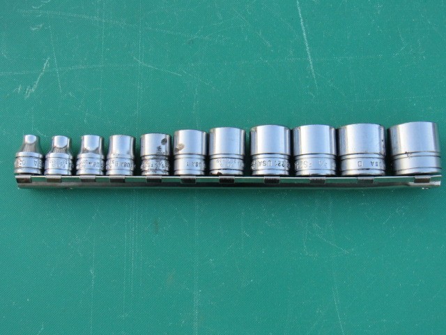 SNAP-ON 211FSY 3/8″ DRIVE 11PC SAE 6PT SHALLOW SOCKET SET 1/4″ – 7/8″ UNDERLINE