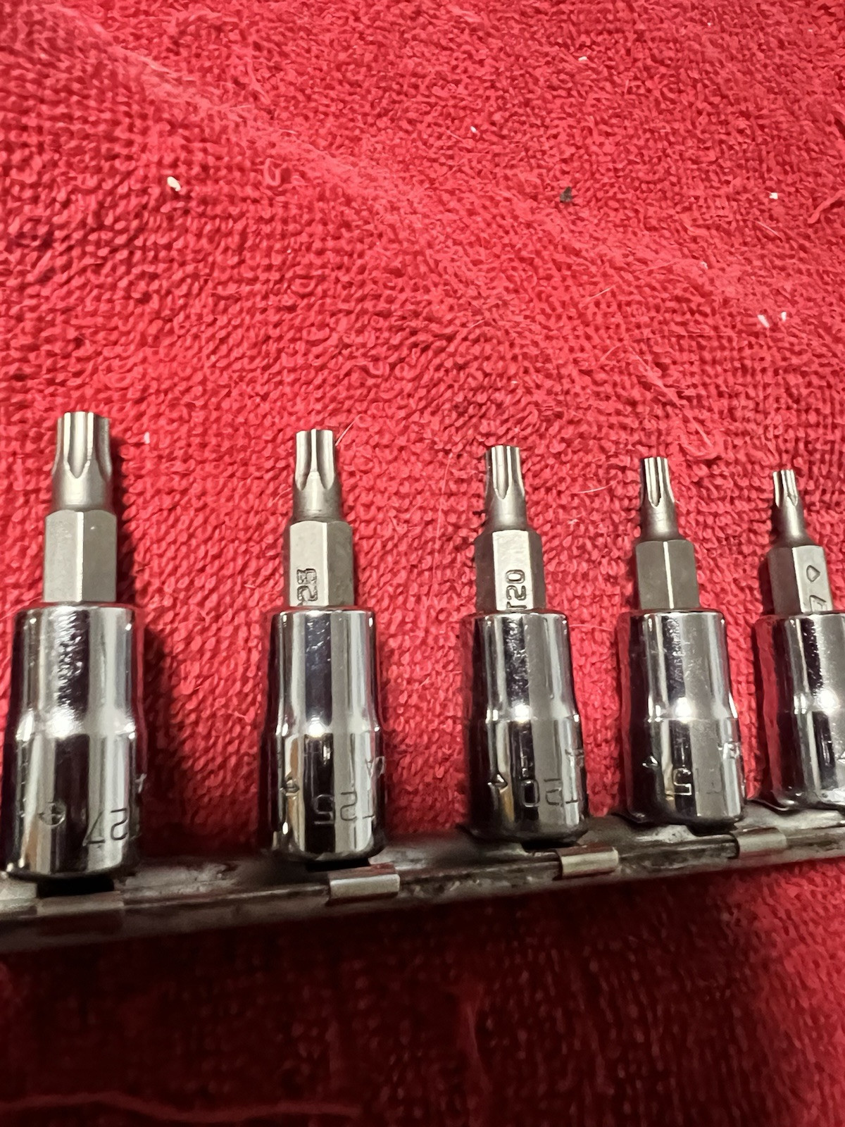 Snap-on 8 Piece 1/4 TORX Bit Socket Set T8-T40 TTX40E TTX30E TTX27E TTX25E-TTX8E