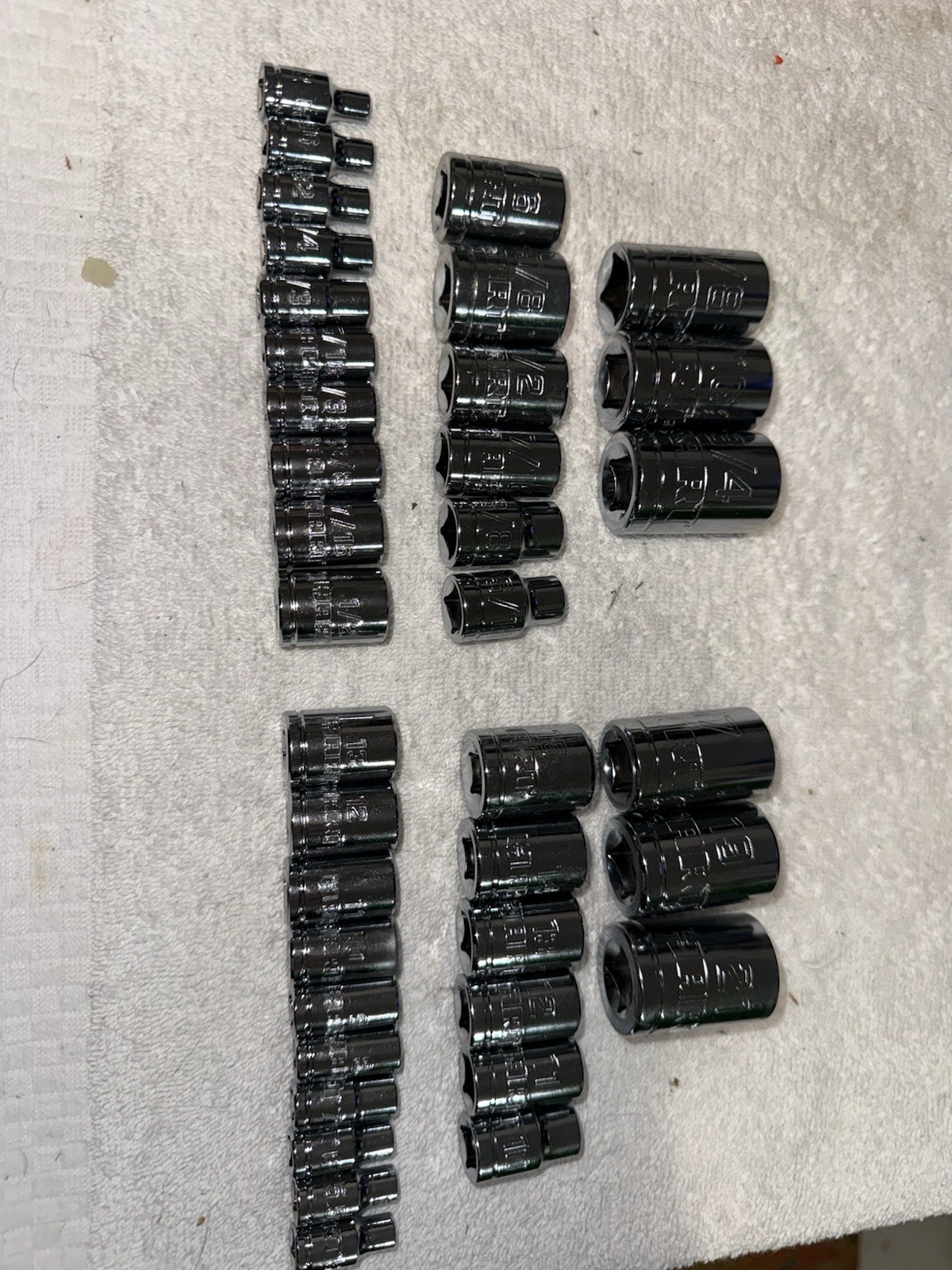 Hart SAE & Metric Sockets – Various Sizes. 1/4″ 3/8″ And 1/2″ Drive – 38 Pc.