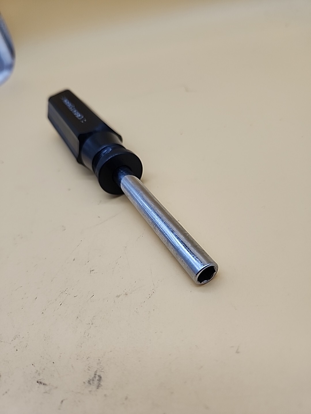 Craftsman Tools USA 1/4″ Magnetic Hex Bit Driver / Screwdriver MPN 43373