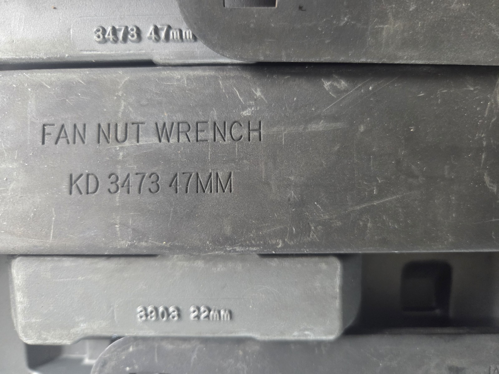 KD Tools Fan Clutch Wrench Master Service Tool Kit KDT41580 ??