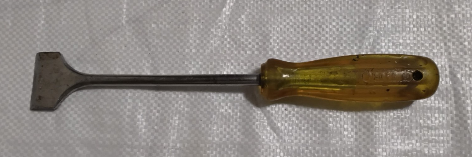 PROTO Tools USA 2336 Gasket Carbon Scraper 1-1/2 inches Wide Amber Yellow Grip