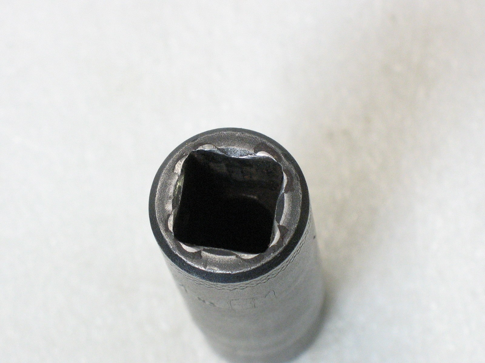 Mac Tools 1/2″ Dr. 14mm 6 Pt. Semi-Deep Impact Socket VIP6 14MM