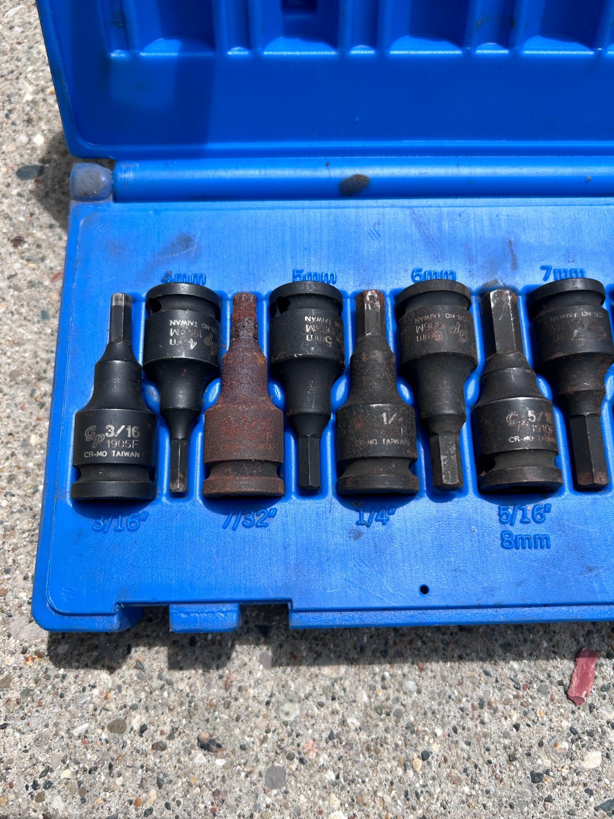 Grey Pneumatic 1298HC 3/8″ Drive 13 Pc. Combo Hex Driver SAE/Metric Set USED