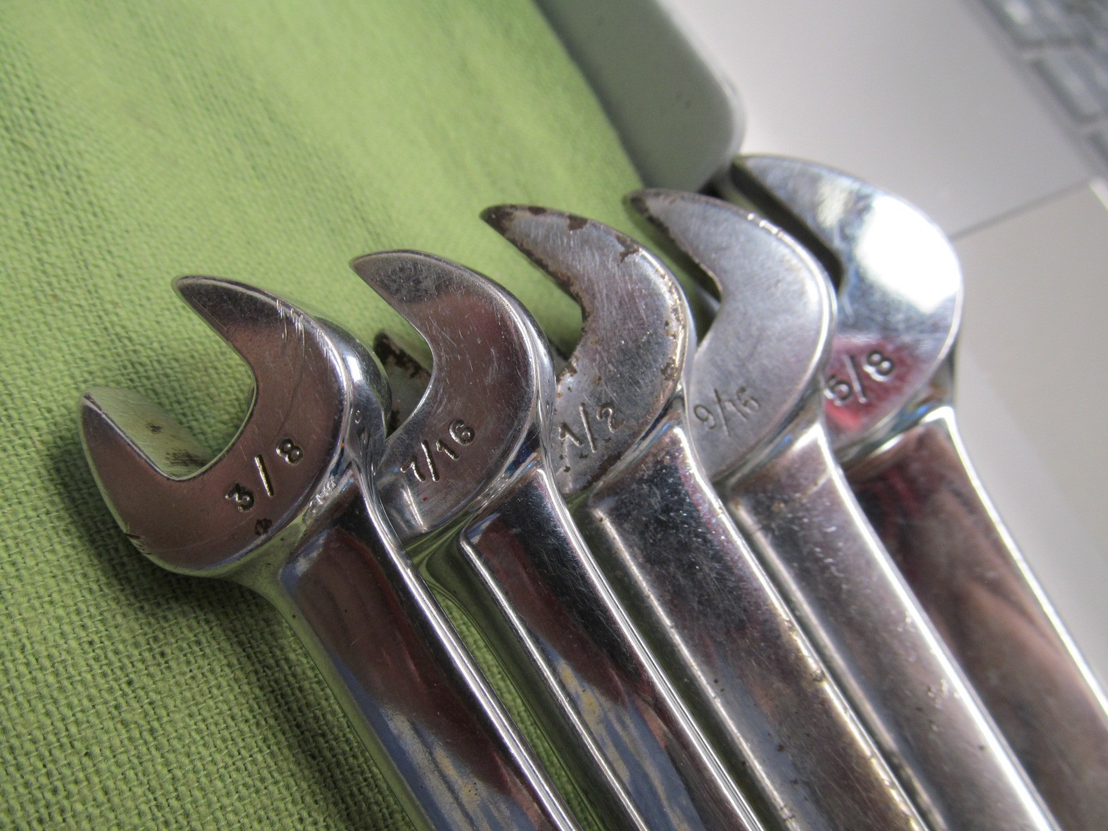 Set of 5 Vtg. Snap-on Underline 6pt Flare / Open End Wrench Set – 3/8″ thru 5/8″