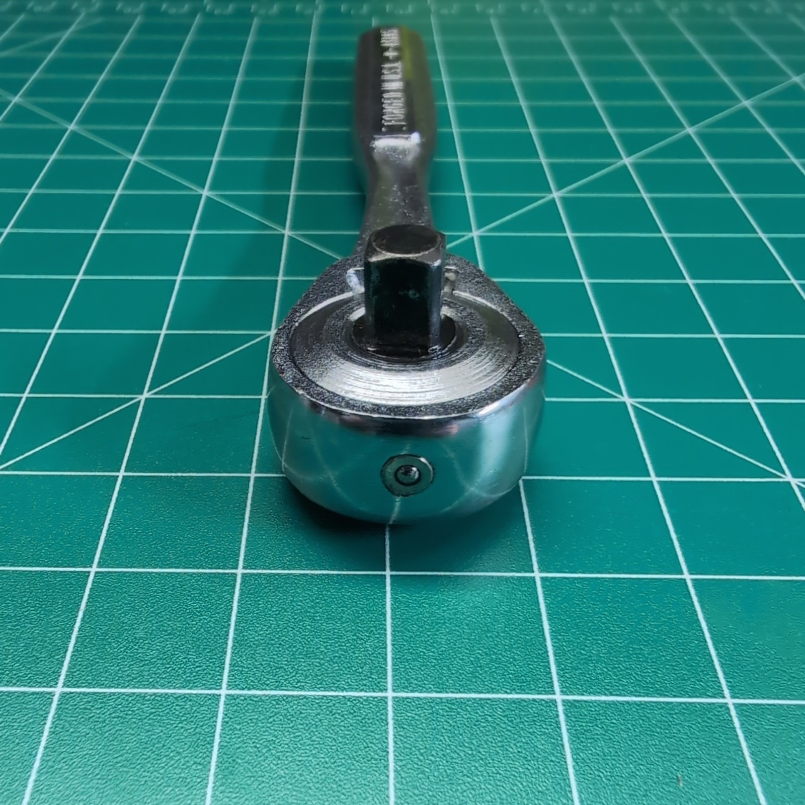 Vintage Craftsman Ratchet -V- Oil Port 1/4 Dr USA 43185