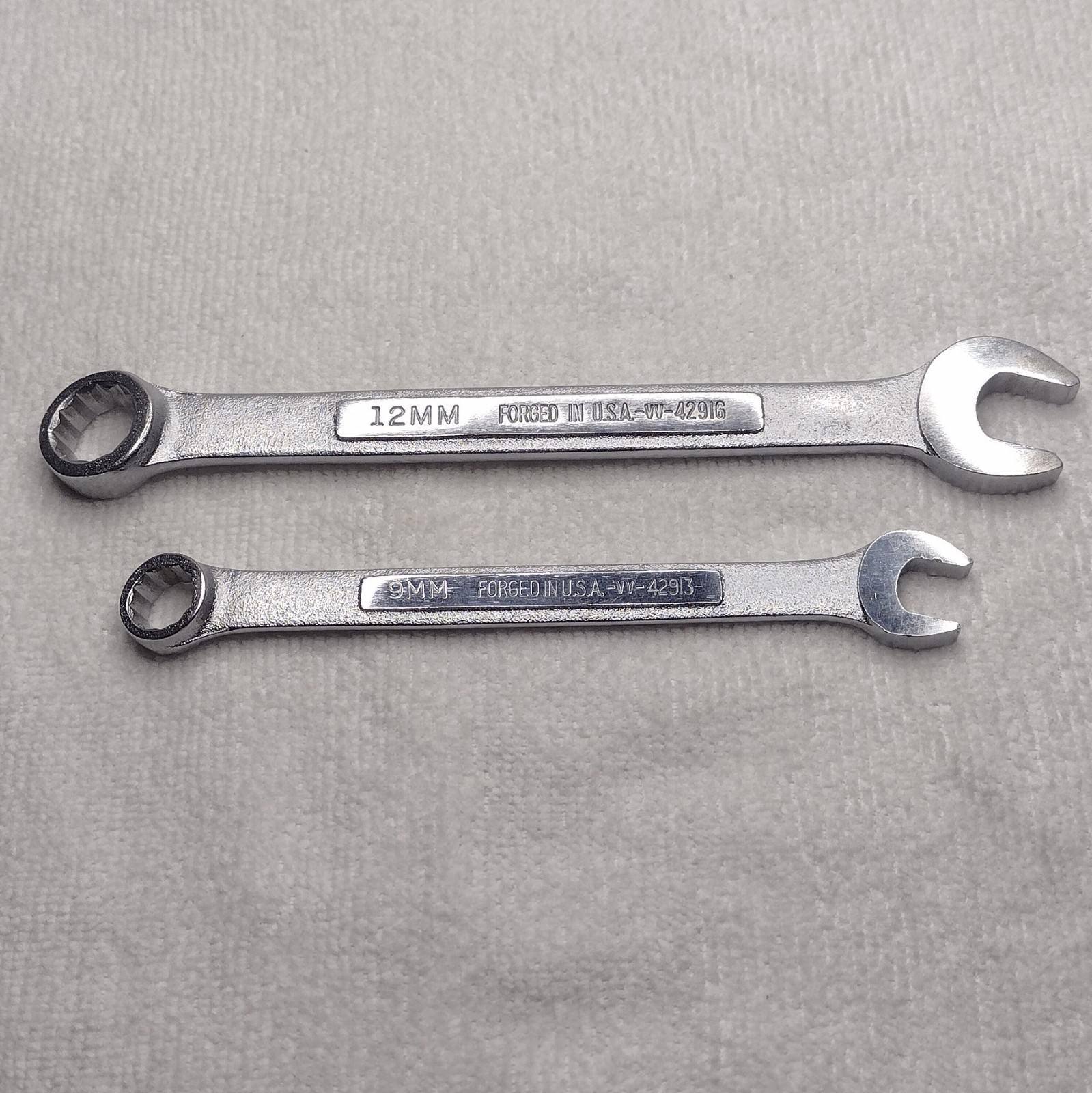 2pc Craftsman -VV- 12Pt Metric Combination Wrench Lot, 12mm; 9mm (42916; 42913)