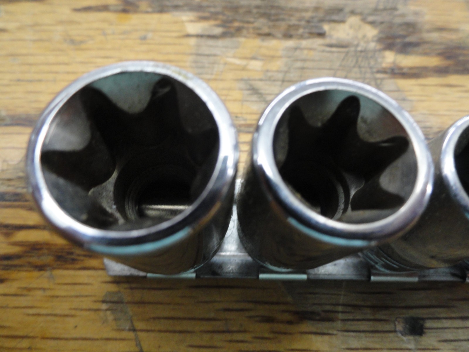 Snap On – E4 to E18 10PC Combination Drive TORX Shallow Socket Set