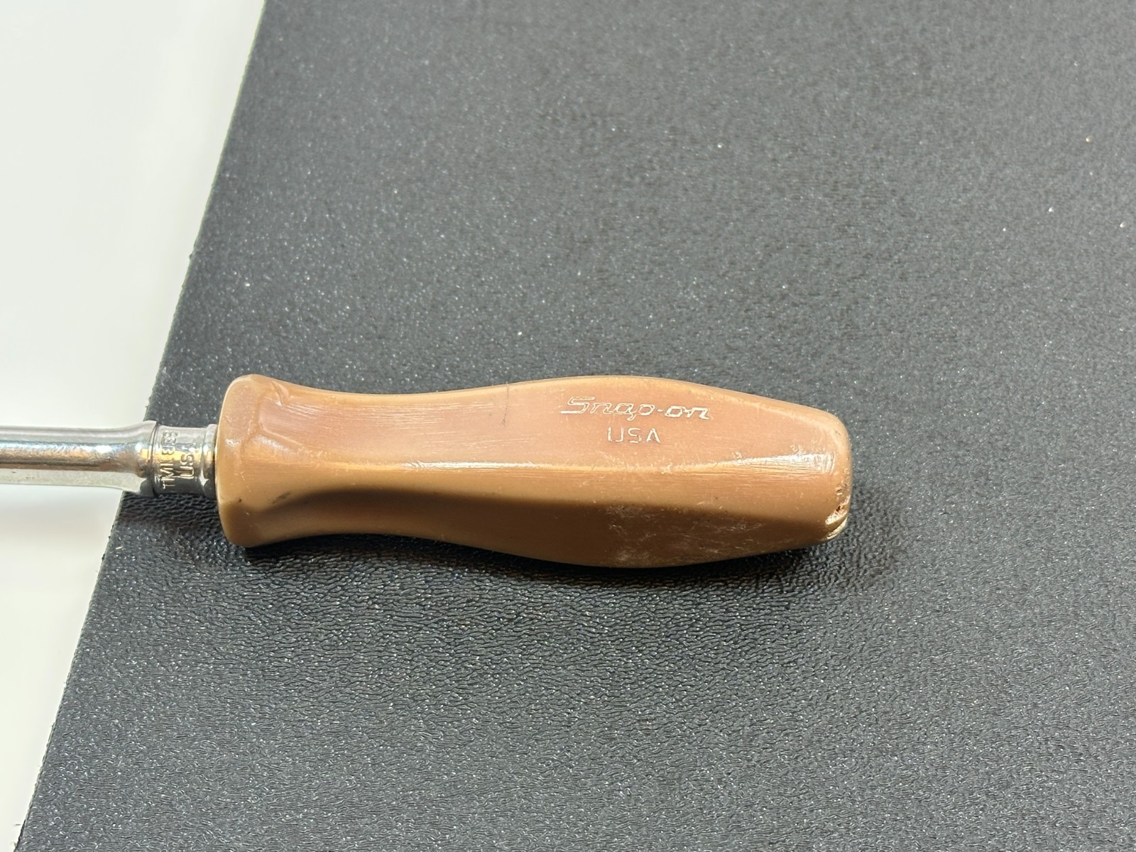 Snap-On Tools USA 1/4″ Drive BROWN Hard Handle Ratchet (Rare)