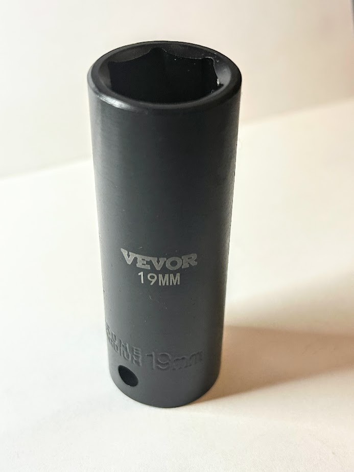VEVOR 19 mm x 1/2″ Deep Impact Socket – 6 Point – Free USA Shipping