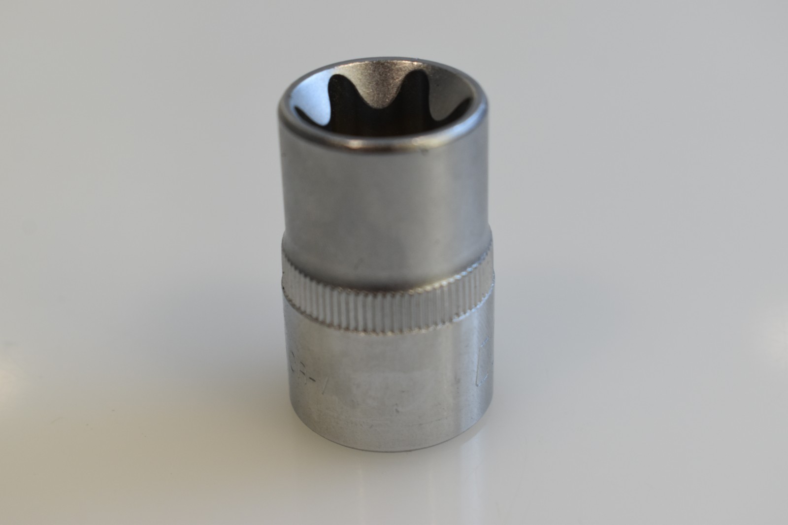 Cornwell Tools CBSE203 E20 TORX External Star Shallow Socket 1/2″ Drive Chrome