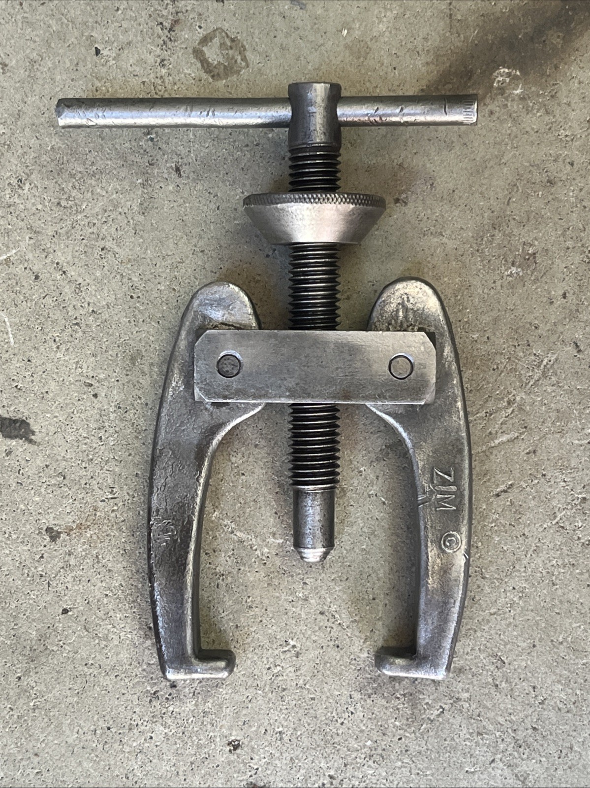 ZIM NO. 606 Bearing Gear Terminal Puller-2 Jaws-Heavy duty 4”