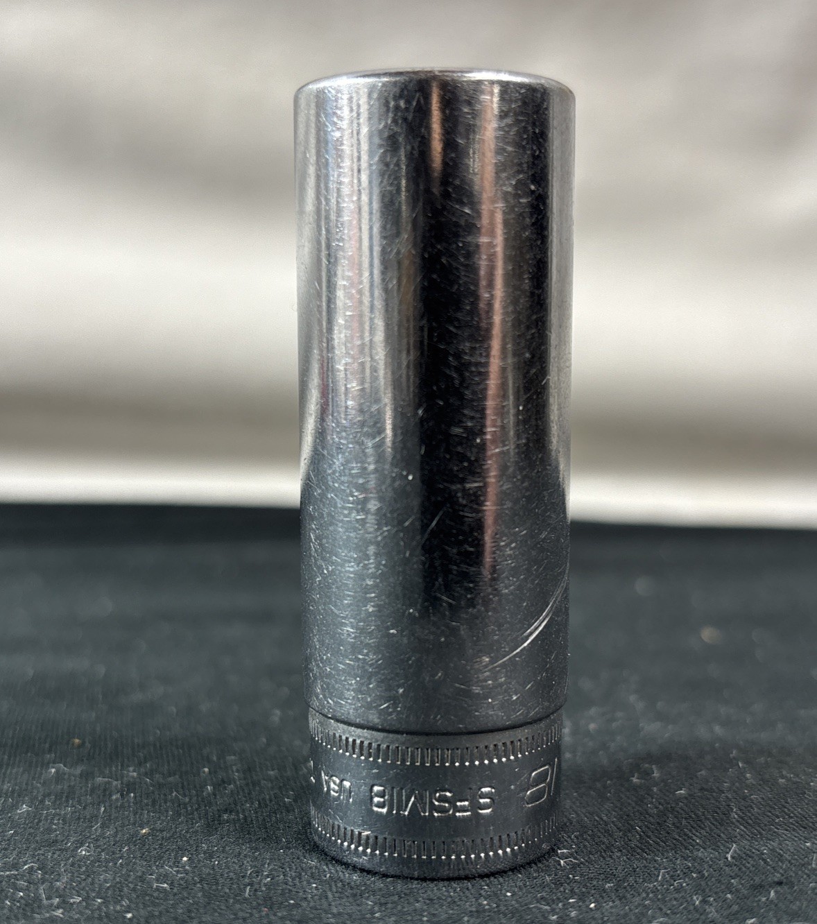 Snap-On Tools 18mm Metric Deep Socket 3/8″ Dr. Chrome – SFSM18