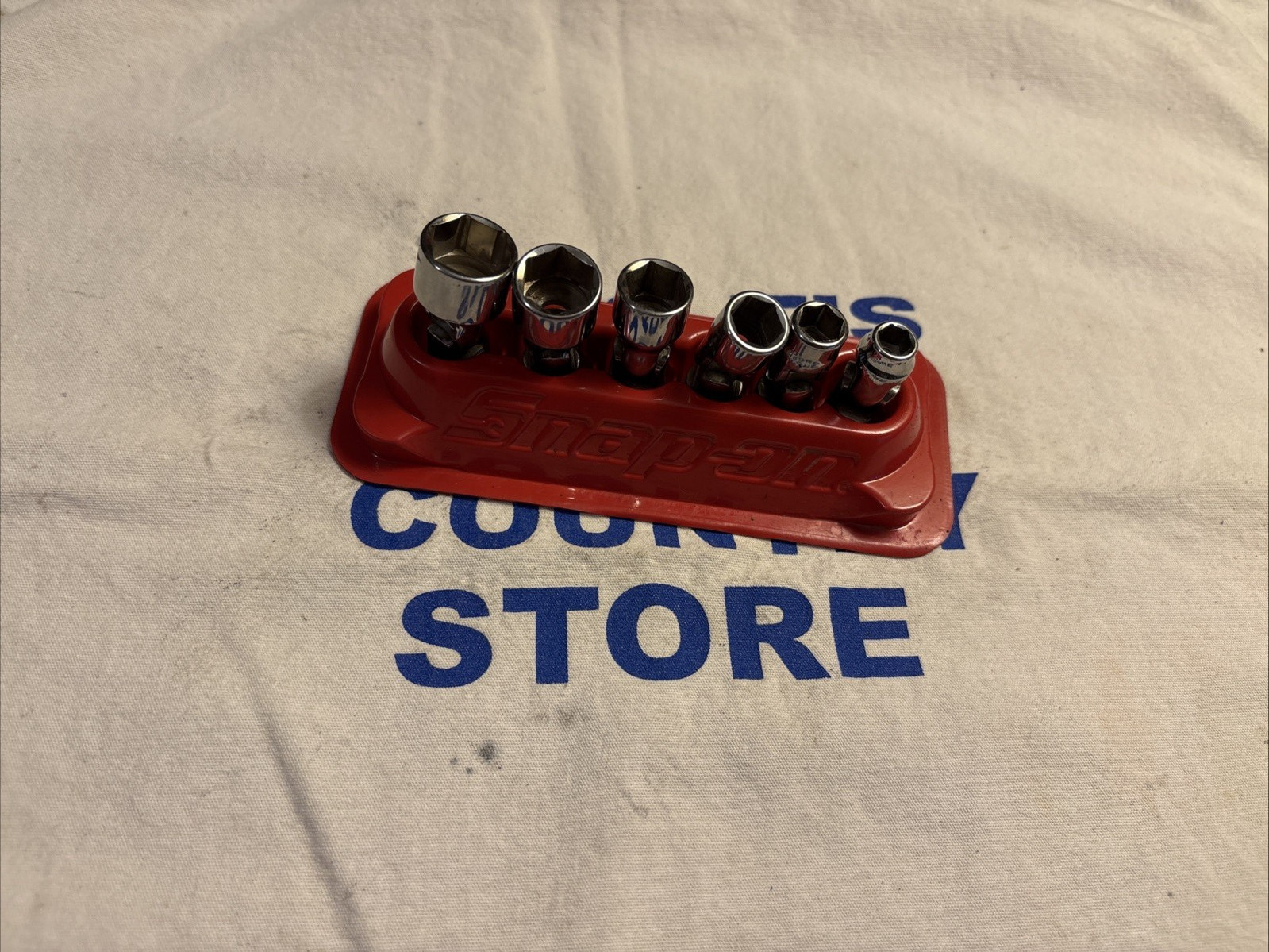 Snap-on 1/4″ Drive Shallow Universal Socket Set (1/4, 5/16, 3/8-9/16″) 106TMUSA