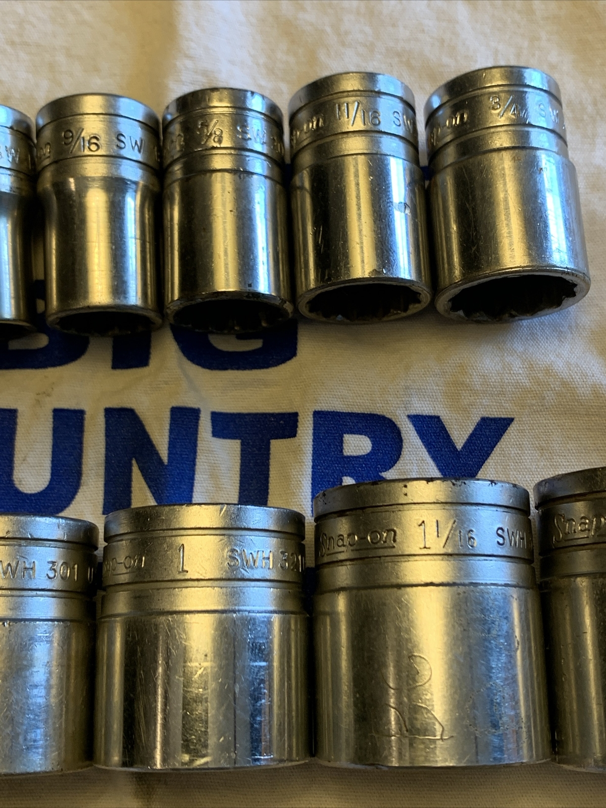 Snap-on 1/2″ Drive 13pc 12pt SAE Flank Drive® Shallow Socket Set (3/8-1-1/8″)