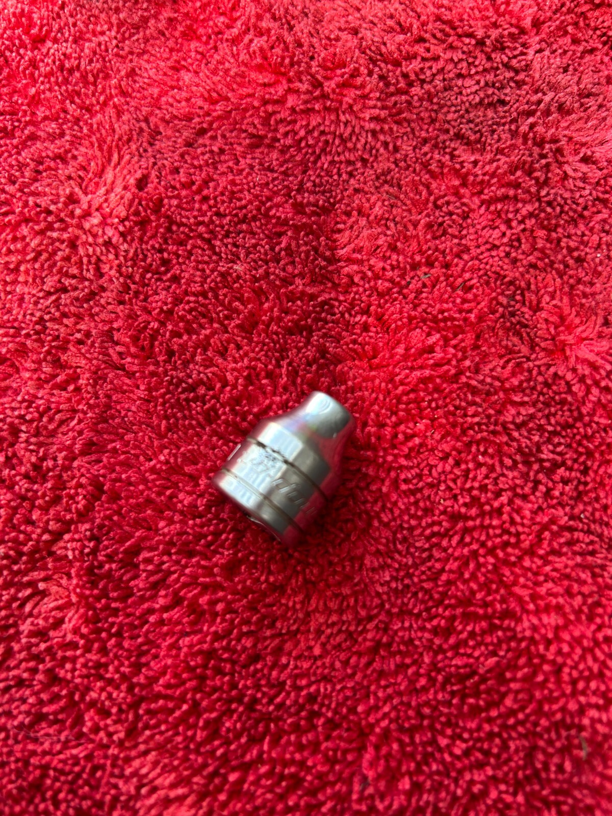 Snap-On Tools USA F081 SAE 1/4″ Chrome Shallow Socket 3/8″ Drive 12 Point