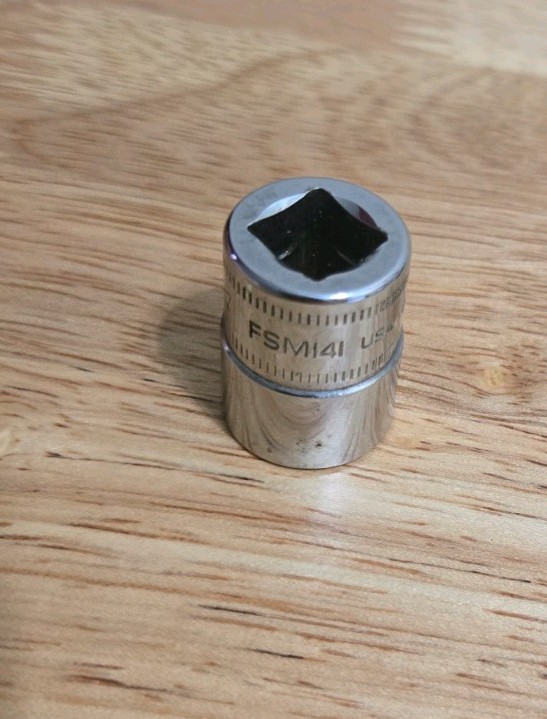 Snap on Tools FSM141 14mm Metric Flank Drive Shallow Socket 3/8″ Drive 6 Point