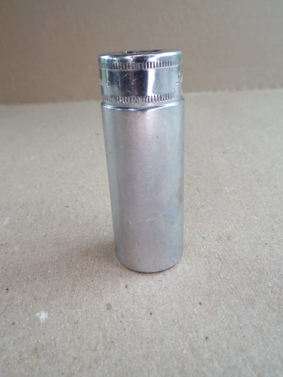 VTG SNAP-ON Deep Socket 18mm 3/8″ Dr 6 Pt USA Made SFSM18 – Nice ! (Pls Read)
