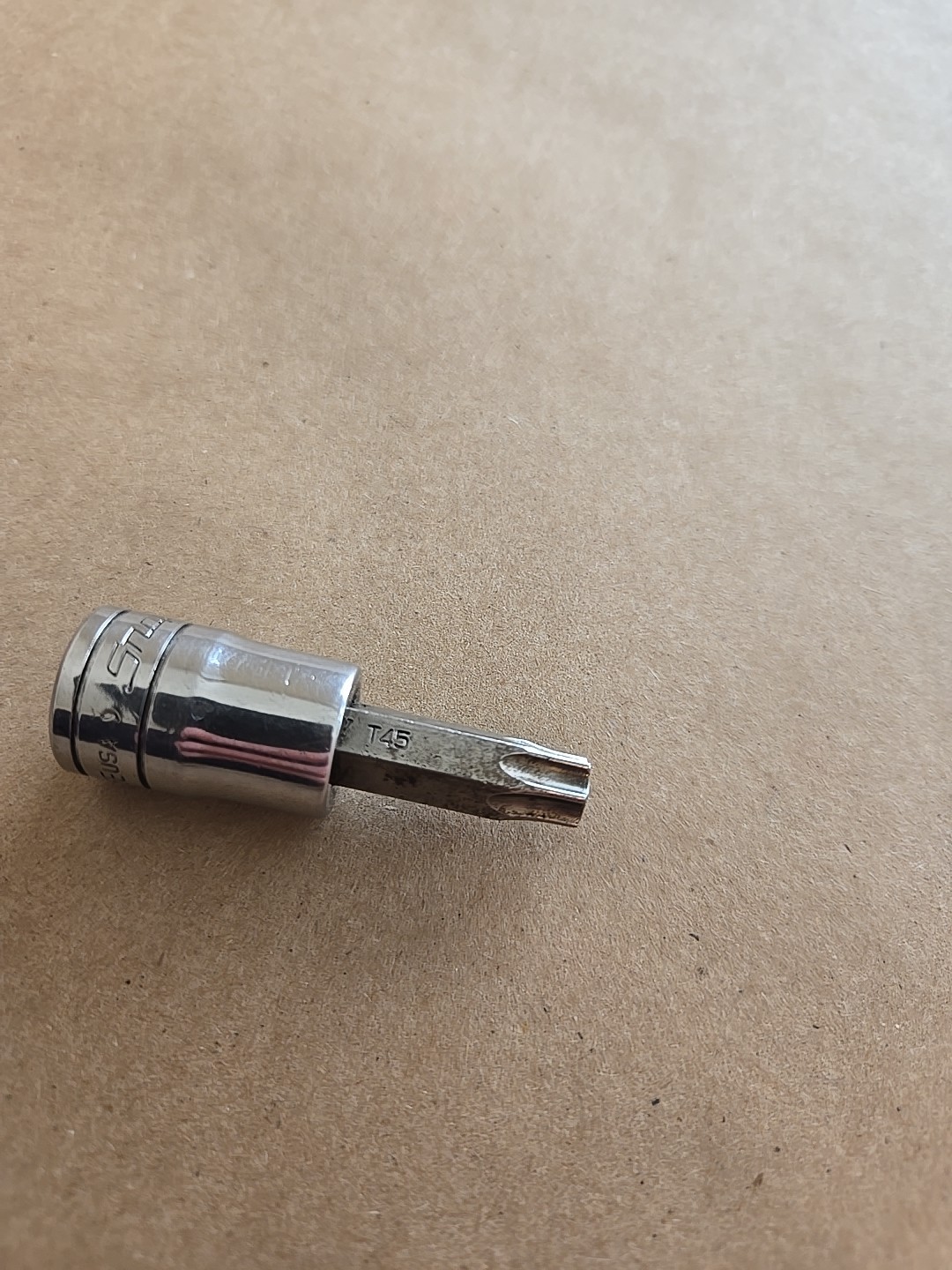 Snap On 3/8″ Drive T45 Chrome Torx Bit Driver Socket FTX45E