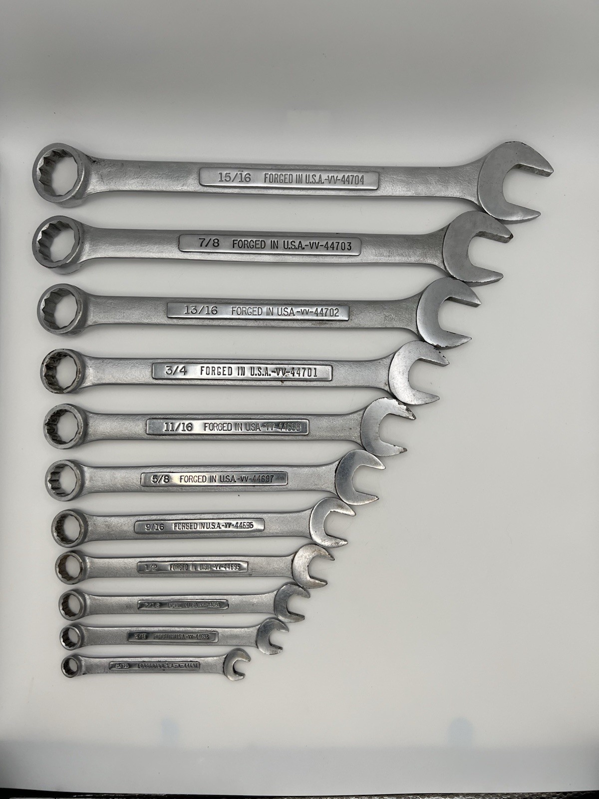 Craftsman 11 Piece SAE Combination Wrench Set -VV- & -V- 12Pt 5/16”-15/16” USA