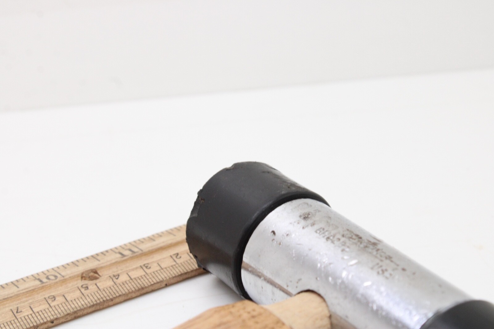 SNAP-ON BH92B 15-1/2″ Rubber Ends Wood Handle Non-Marring Hammer Mallet USA
