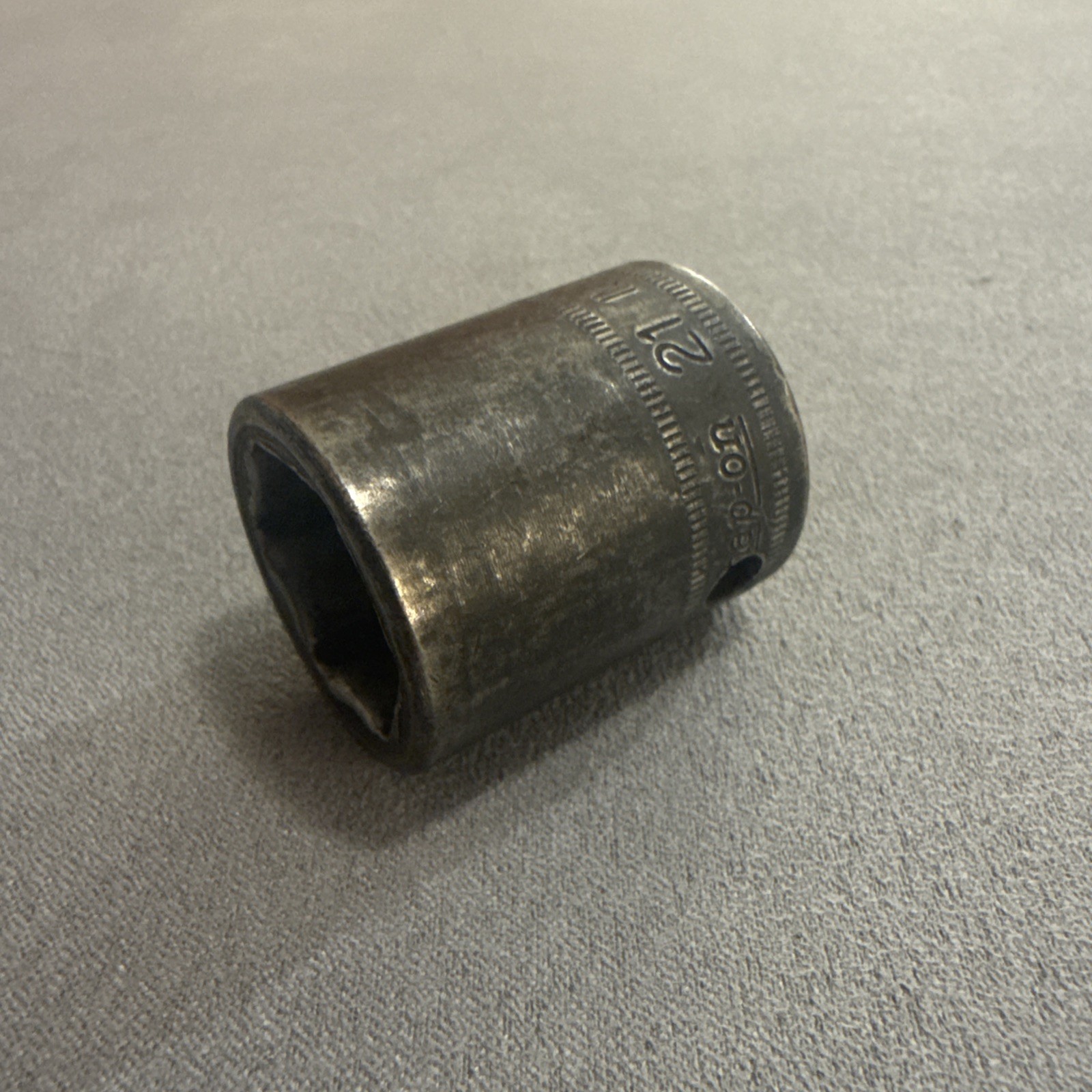 Snap-on Tools 1/2″ Drive 6-POINT Metric 21mm Shallow Impact Socket IMM210