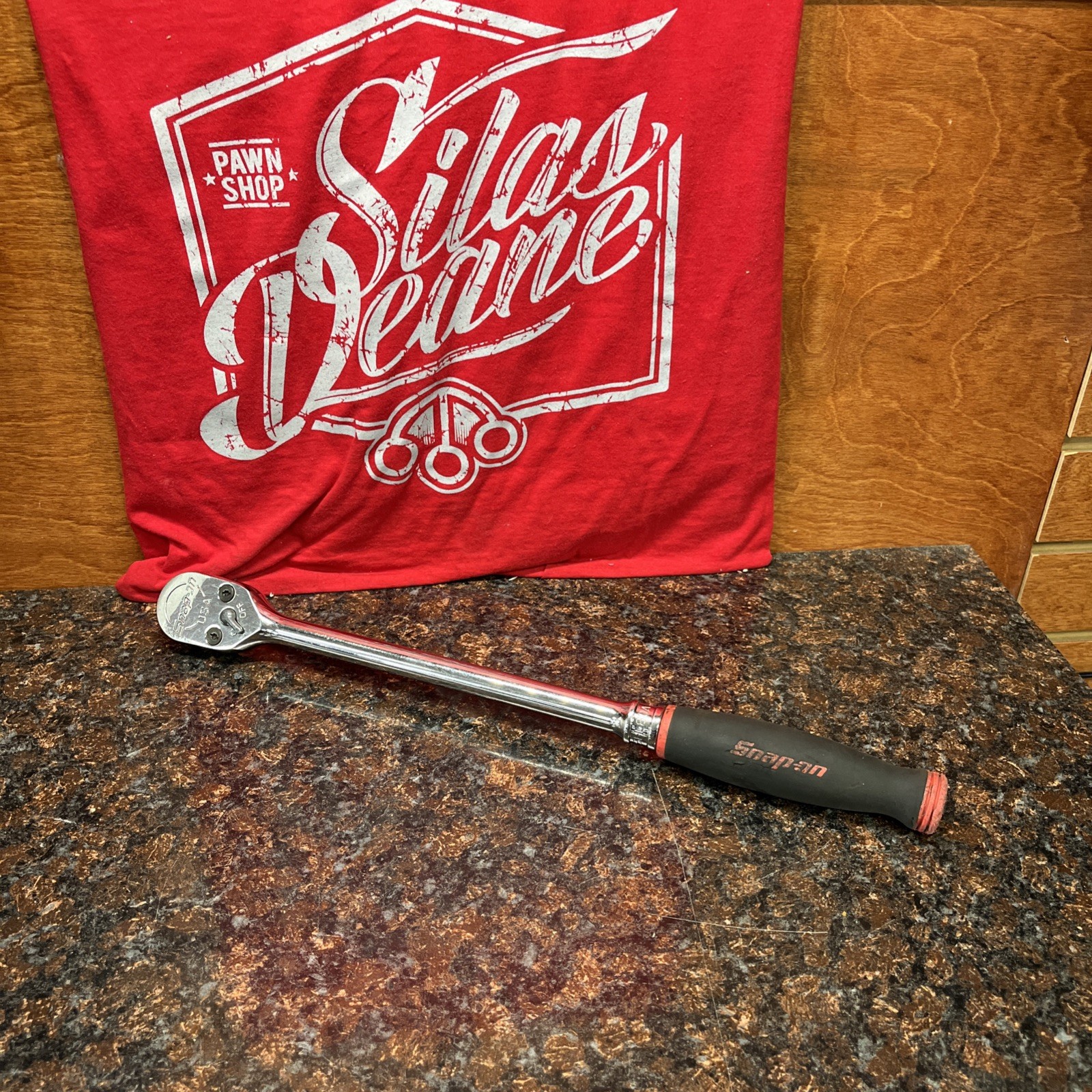 Snap-On SHL80A 1/2″ Drive Soft Grip Long Handle Ratchet (Red) – (LOOK)