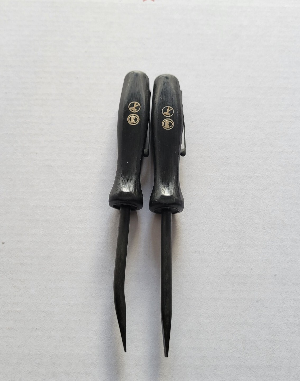 SNAP-ON Tools NEW 2pc BLACK 5″ STRAIGHT & BENT Mini Pocket Prybar Set Free Ship