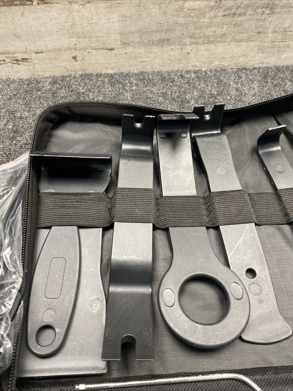 NOS GOOACC Trim Removal And Installation Kit, Clips and Tools
