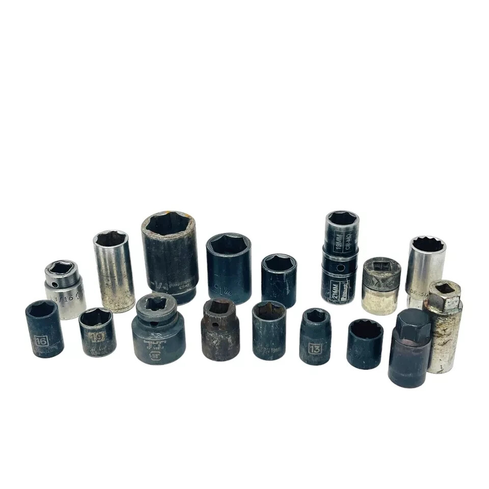 17 Pcs Pittsburgh, Kobalt and Assorted 1 1/4 13/16 1 1/8 1 1/16, Socket Set