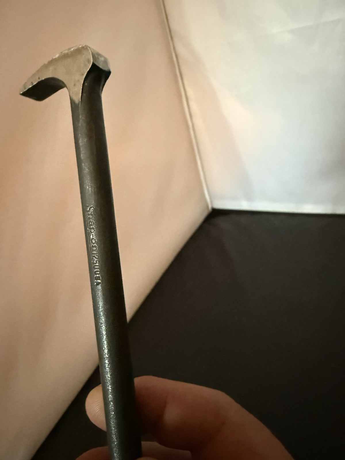 2 Snap On Tools Lady Foot Pry Bar 1650 And 1250